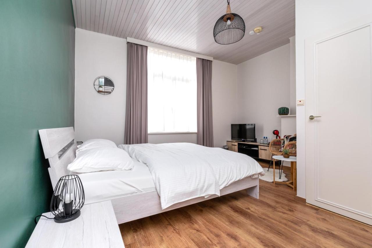 De Zonnetuin Bed & Breakfast De Haan Bagian luar foto