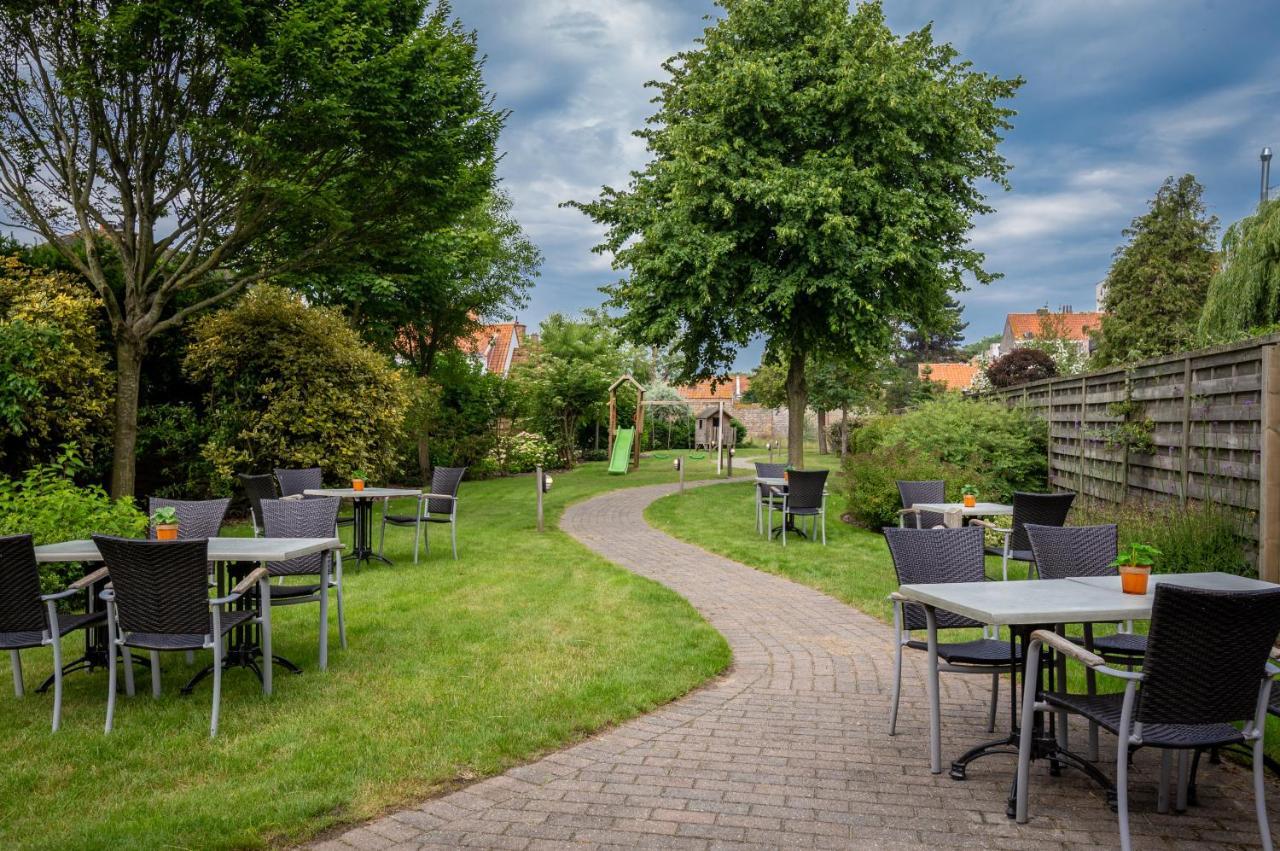 De Zonnetuin Bed & Breakfast De Haan Bagian luar foto
